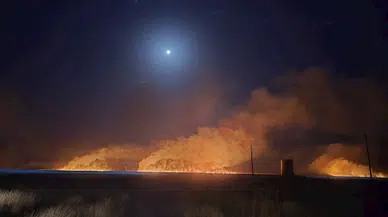 Şırnak'ta 7 köyü etkileyen anız yangını, 12 saatte kontrol altında