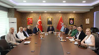 Ukrayna'nın Ankara Büyükelçisi Vasyl Bodnar, Trabzonspor Kulübünü ziyaret etti