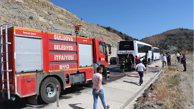 Amasya'da seyir halindeki yolcu otobüsünde çıkan yangın söndürüldü