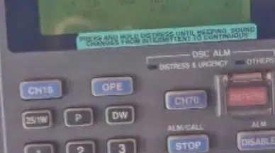 İstanbul- Ahırkapı açıklarında tekne battı: 8 kişi kurtarıldı