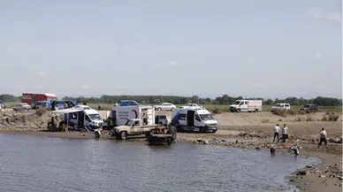 Samsun'da denizde kaybolan gencin bulunması için çalışmalar sürüyor