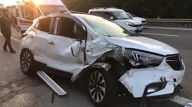 Anadolu Otoyolu'nda bariyere çarpan cipteki 1 kişi öldü, 3 kişi yaralandı