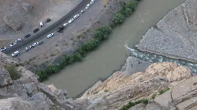 Seyir terasından atlayan Kübra'nın Zap Suyu'nda cansız bedeni bulundu