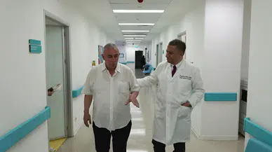 Bacağındaki ağrıyla hastaneye gitti; şah damarının yüzde 95 tıkalı olduğunu öğrendi