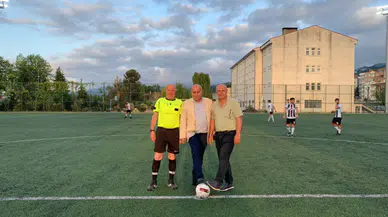 Beşikdüzü Belediyesi Yaz Futbol Turnuvası Başladı