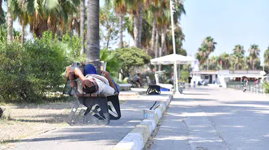 Mersin Büyükşehir Belediyesi Sağlık İşleri Dairesi Başkanlığı'ndan sıcak hava uyarısı 