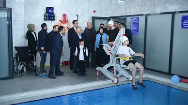Engelliler için faaliyete geçirilen havuz, öğrencilere ruhsal ve bedensel açıdan fayda sağlıyor