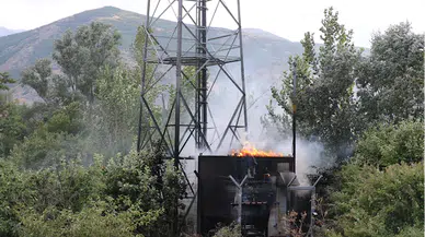 Tokat'ta baz istasyonu trafosunda çıkan yangın hasara neden oldu