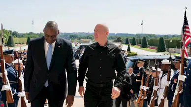 Gallant, ABD’li mevkidaşı Austin ile görüştü