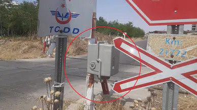 Hemzemin geçitte bariyer aküsünü çalıp kazaya neden olan 2 şüpheli, serbest