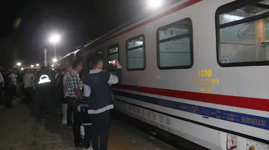 Ankara'dan yola çıkan 'Turistik Tatvan Treni' ilk seferini gerçekleştirdi
