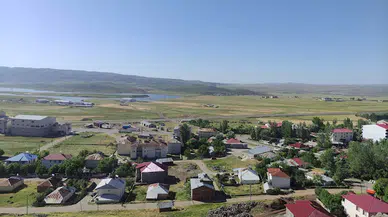 Karlıova'da 4 büyüklüğünde deprem