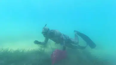 Bodrum'daki deniz dibi temizliğinde 800 kilogram atık çıkarıldı