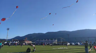 Oğuzlar'da yaz Kur'an kursları öncesi uçurtma şenliği yapıldı