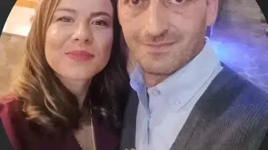 Eşini bıçakla yaralayıp, intihar etti