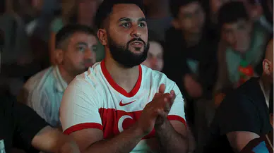 Trabzon'da milli maç heyecanı dev ekrandan takip edildi