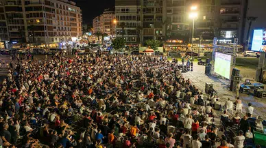 İzmir'de milli takım sevinci