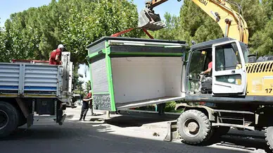 Edremit'te izinsiz yapılar kaldırılıyor