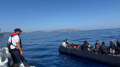 Kuşadası'nda 36 kaçak göçmen kurtarıldı