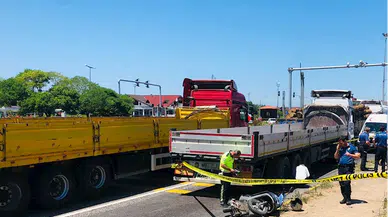Düzce'de tırla çarpışan motosikletteki 1 kişi öldü