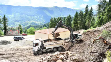 Çal Mağarası'na Yeni Otopark: Trabzon'da Turizm Hareketliliği Artacak
