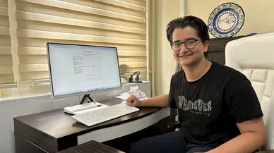 Esenyurt'ta LGS'de ikiz kardeşlerin büyük başarısı