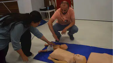 Samsun'da Gençlik ve Spor Müdürlüğü personeline ilk yardım eğitimi verildi