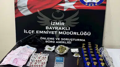 İzmir'de 33 yıl kesinleşmiş hapis cezasıyla aranan firari yakalandı
