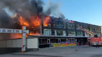Amasya'da AVM yangını
