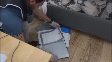 İstanbul- Kuyumcuymuş gibi işlem yaparak komisyon karşılığı 15 milyar para çektiler