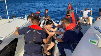 Çanakkale'de antik kentteki yangında mahsur kalan 99 kişiyi Sahil Güvenlik kurtarmış