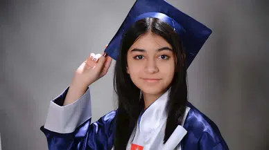 Bahçeşehir Koleji'nin 29 birincisinden biri İzmir'den çıktı