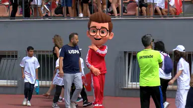 İstanbul - Bakan Bak: Bu sene 50 gençlik kampımızda yaklaşık 250 bin gencimizi misafir edeceğiz