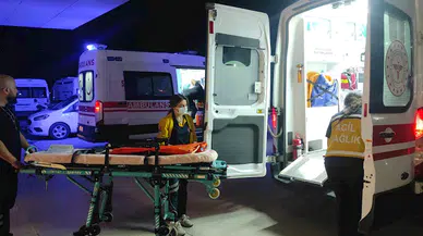 Burdur'da bıçaklı kavga: 2 yaralı