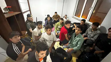 Tekirdağ'da 34 kaçak göçmen ile 2 organizatör yakalandı