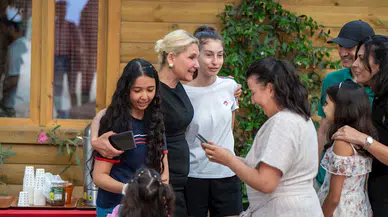 LGS birincisi Elif, kanser hastası dedesi için genetik mühendisi olmak istiyor