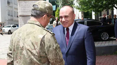 Artvin Valisi Ünsal, Orgeneral Bayraktaroğlu'nu Makamında Ağırladı