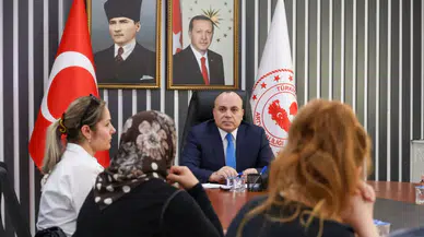 Artvin Valisi Cengiz Ünsal, Halk Günü'nde Vatandaşları Dinledi