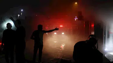 Tokat'ta, apartmanın alt katındaki elektrikçide çıkan yangın korkuttu