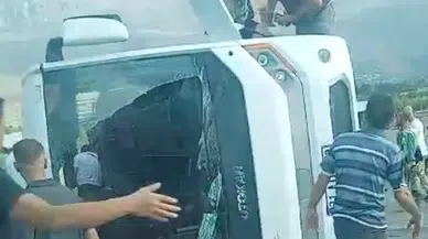 Mersin'de otobüs karşı şeride geçti: 2 ölü, 34 yaralı 