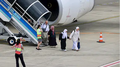 Trabzon'dan hacca giden 300 kişilik kafile yurda döndü