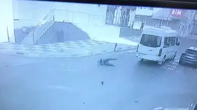 Minibüsün çarptığı yaya yaralandı, sürücü kaçtı