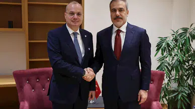 Bakan Fidan, Arnavut mevkidaşı Hasani ile bir araya geldi