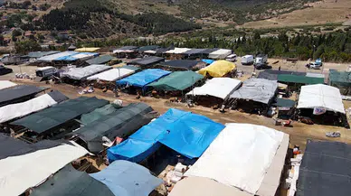 Bayraklı'da kurban satış yerlerinde hazırlıklar tamamlandı