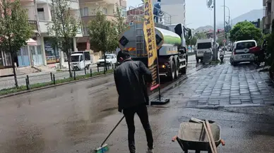 Oltu Belediyesi Bahar Temizliği Hız Kesmeden Devam Ediyor