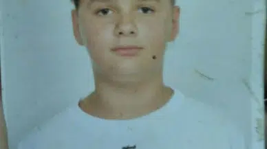  Kayıp denizcilik lisesi öğrencisi, evinin yakınındaki binanın otoparkında ölü bulundu