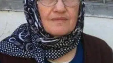 Üzerine bastığı yılanın ısırdığı kadın öldü