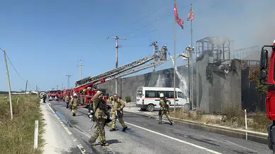  Silivri'de fabrika yangını