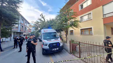 Eşini ve evde birlikte yakaladığı kişiyi öldürüp, intihar etti