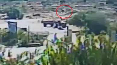 Çeşme'de sigara izmaritinden çıkan maki yangının başladığı anlar, kamerada (2)